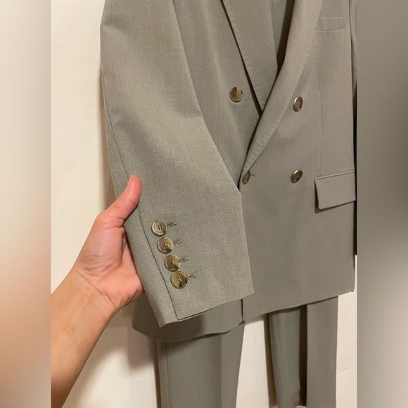 Tahari 2 Piece Suit Light Green - Picture 7 of 13